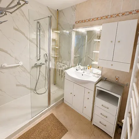 Elegant Between Cannes And Antibes Apartman